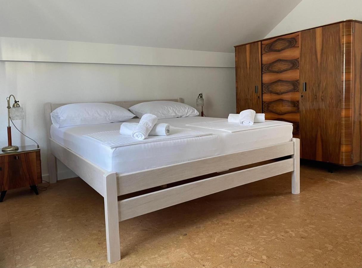 Sea Land 2 Apartment Trogir Exterior photo